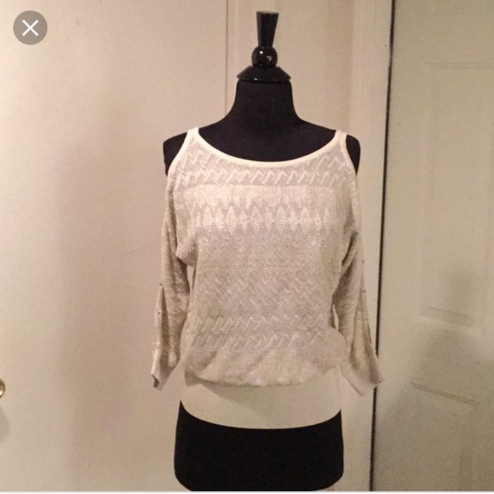 NWOT White House Black Market Gold Top